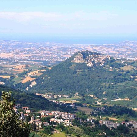 Zunica Ospitalita Dal 1880 Hotell Civitella Del Tronto Exteriör bild
