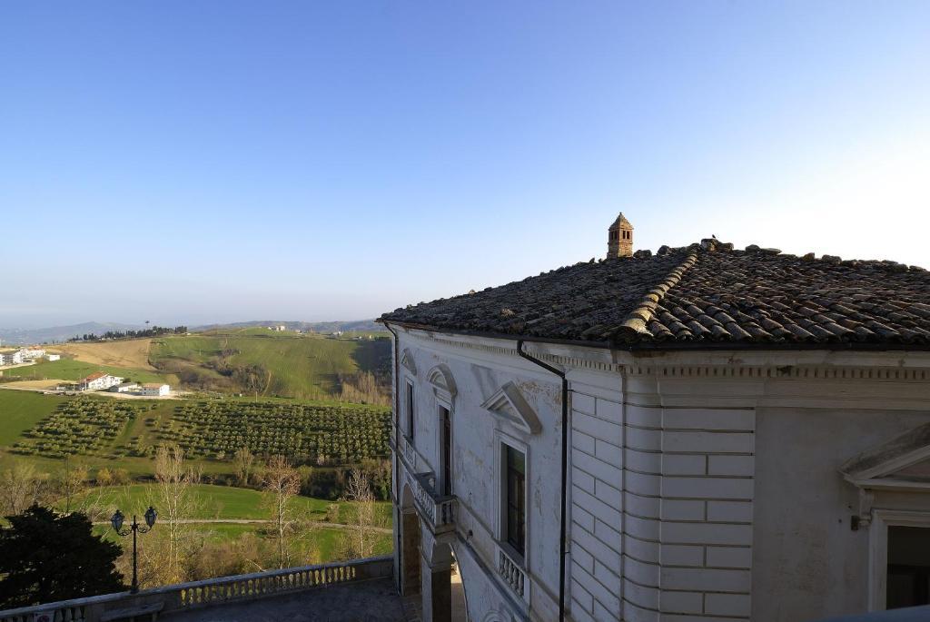 Zunica Ospitalita Dal 1880 Hotell Civitella Del Tronto Rum bild